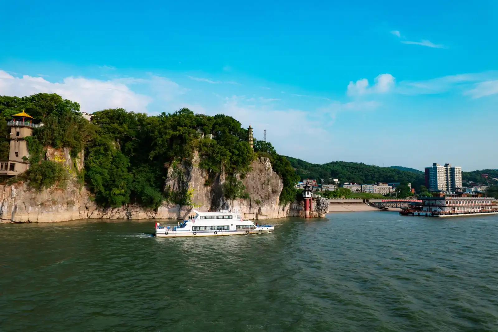 北京淼海科贸仪器仪表进出口产品型号参数对比与选型分析